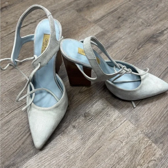 Dee Keller Women's Suede Heels - Picture 2 of 4